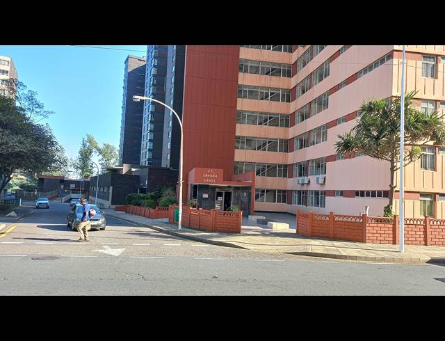 2.5 BEDROOM APARTMENT BLOCK FOR SALE IN NORTH BEACH